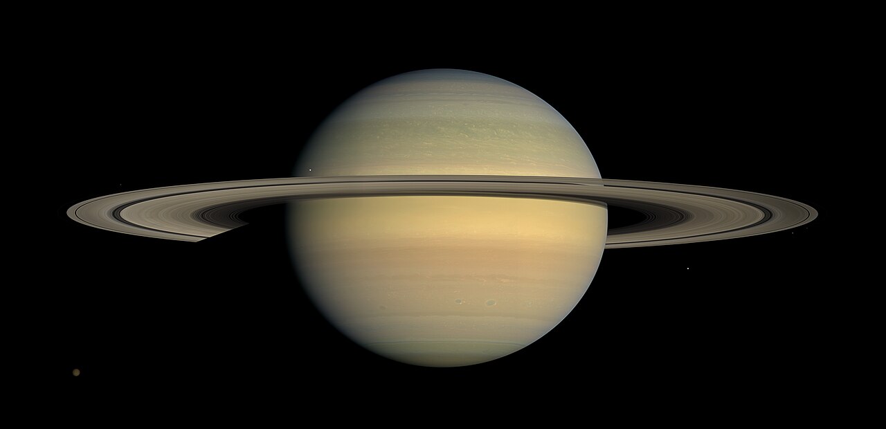 Saturn during Equinox — Cassini — La JAXA veut décrocher un morceau de comète
